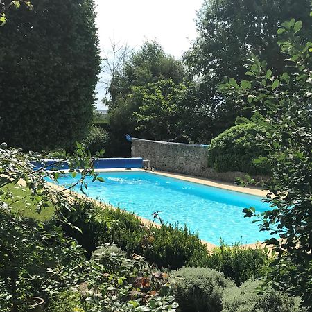 La Mauverniere, 2 Gites Independants, 1 Grande Piscine Exterieure, Jardin Arbore Descartes Экстерьер фото